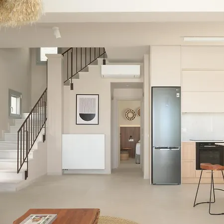 Olvios Villas, With 35m2 Pool & Seaviews, By Thinkvilla Candia