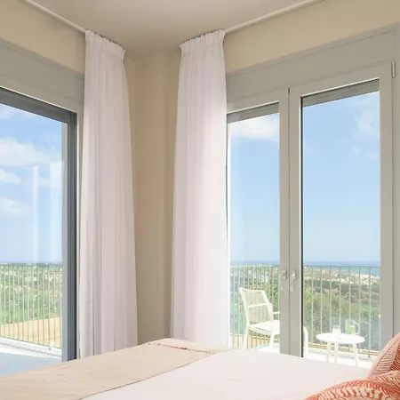 Olvios Villas, With 35m2 Pool & Seaviews, By Thinkvilla *